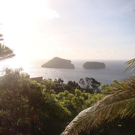 Casa Das Merces Angra do Heroísmo Esterno foto